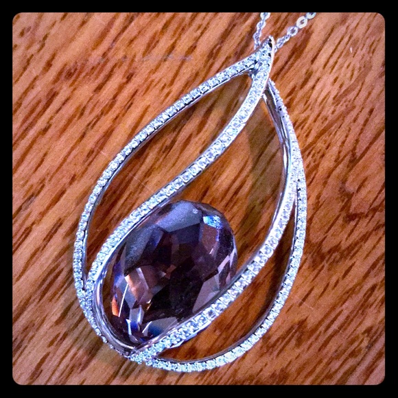 SWAROVSKI Megan Blush Crystal Pendant Necklace EUC - Picture 1 of 7